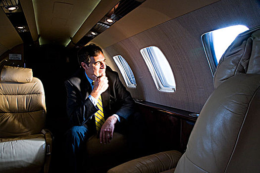 商务人士,坐,小,私人飞机,飞机