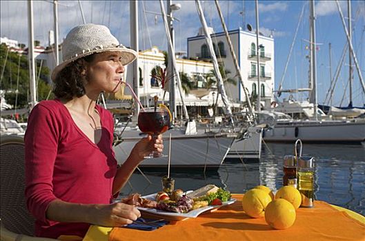 坐,女人,餐厅桌子,大加那利岛,加纳利群岛,西班牙