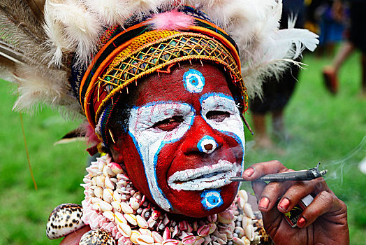 土著,人,头像,涂绘,头饰,烟,高地,部落,战争,唱歌,节日,戈罗卡,巴布亚新几内亚,大洋洲