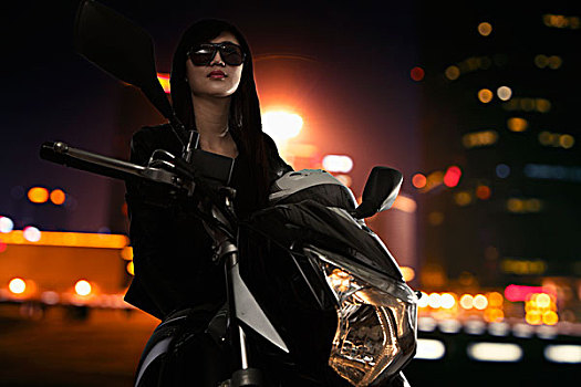 美女,墨镜,坐,摩托车,夜晚,时间,北京