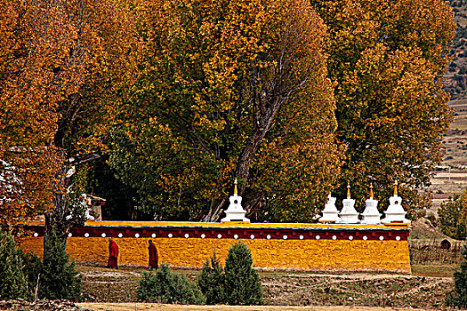 四川藏区寺庙