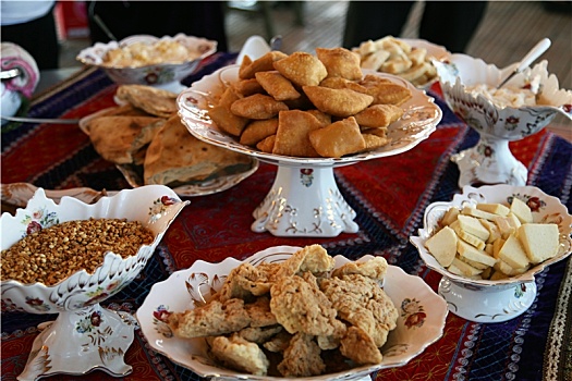 哈萨克族美食摆盘