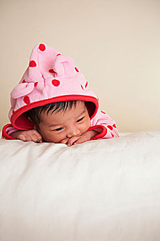 头像,两个,星期,老,诞生,亚洲人,女婴,粉色,圆点花纹,兜帽,外套,棚拍