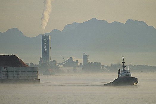 拖船,工业,建筑,河边,弗雷泽河,温哥华,不列颠哥伦比亚省,加拿大