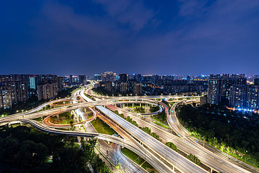 城市立交桥夜景