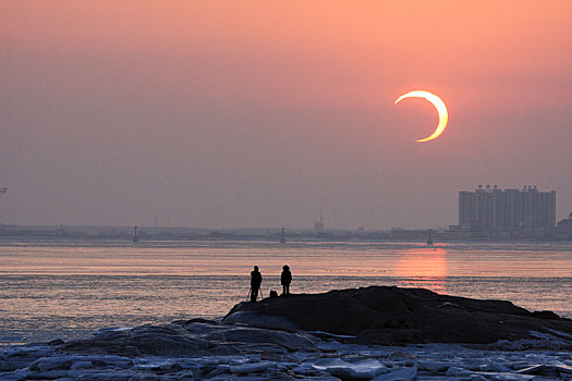 本世纪首场千年内时间最长日食惊现北戴河精彩回顾,资料图