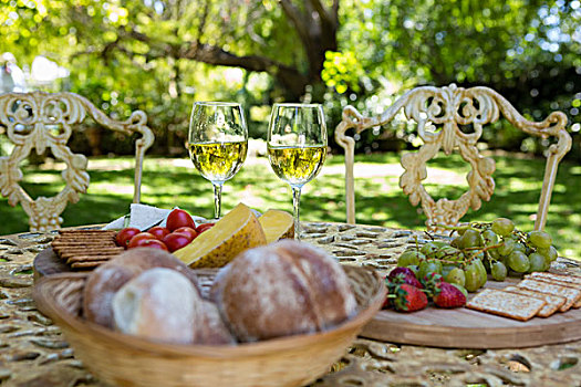 葡萄酒杯,食物,桌上,公园