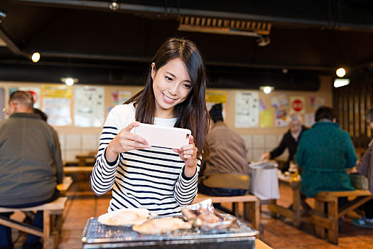 女人,照相,烤制食品,食物