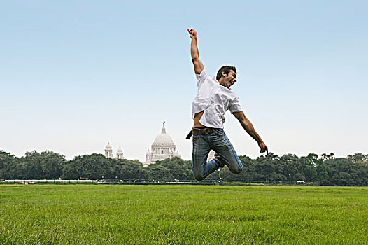 男人,跳跃,公园,纪念,背景,维多利亚,加尔各答,西孟加拉,印度