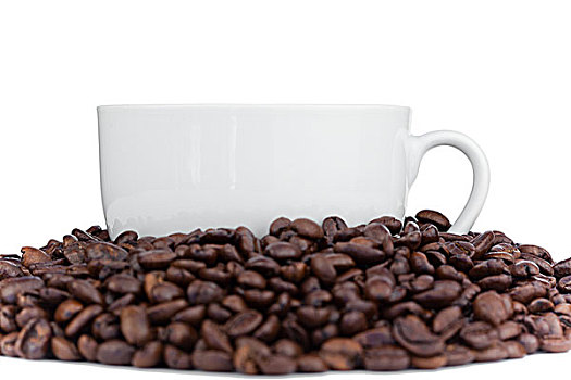 咖啡杯,围绕,咖啡豆