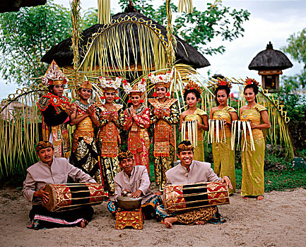 印度尼西亚,巴厘岛,舞者,音乐人,传统服装
