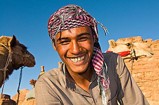 瓦地伦,微笑,贝多因人,骆驼