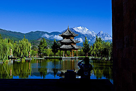 玉龙雪山脚下,悦榕庄风景