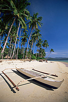 菲律宾,巴拉望岛,爱妮岛,情侣,日光浴,海滩,舷外支架,船,前景