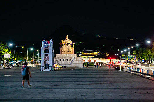 韩国首尔光化门广场夜景