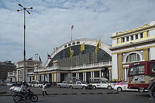 曼谷华南蓬火车站