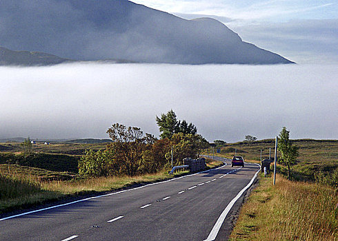 苏格兰,高地,堡垒,道路,薄雾,山峦