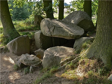 巨石墓