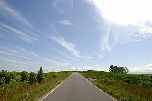 道路,山