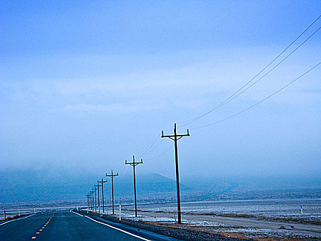 电线塔,道路,66号公路,新墨西哥,美国
