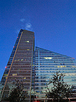 北京cbd高层建筑办公大楼外观