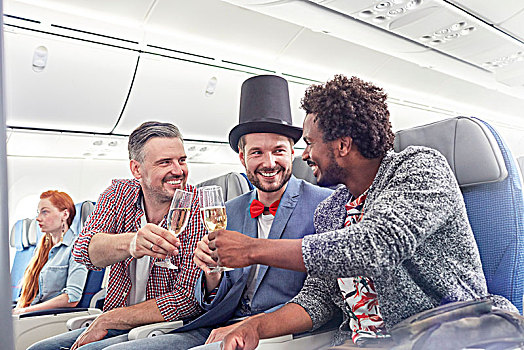 年轻,朋友,祝酒,香槟酒杯,第一,飞机