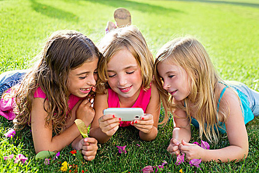 孩子,朋友,女孩,玩,互联网,智能手机