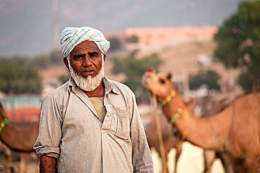穿,传统服饰,骆驼,普什卡,牲畜,市集,拉贾斯坦邦,印度,亚洲