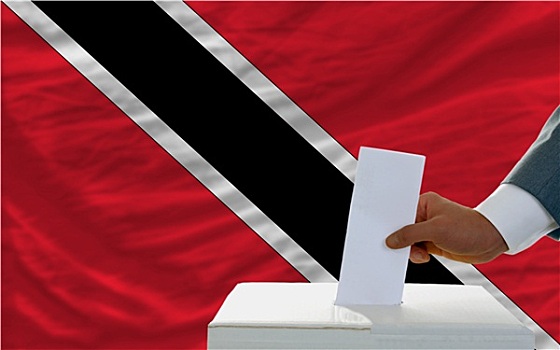 男人,投票,选举,特立尼达,多巴哥岛,正面,旗帜