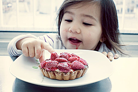 小女孩,味道,树莓馅饼