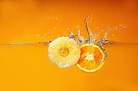 橙色,切片,菠萝,落下,水