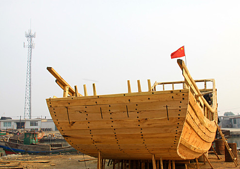 造木船图片