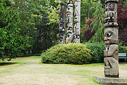 雷鸟,图腾柱,公园,维多利亚,不列颠哥伦比亚省,加拿大