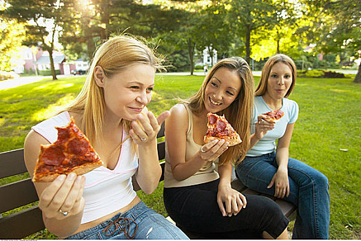 青少年,吃饭,比萨饼,公园