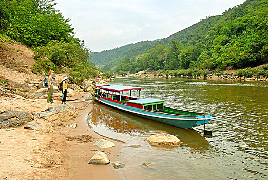 游客,岸边,河谷,木质,船,河,省,老挝,东南亚,亚洲