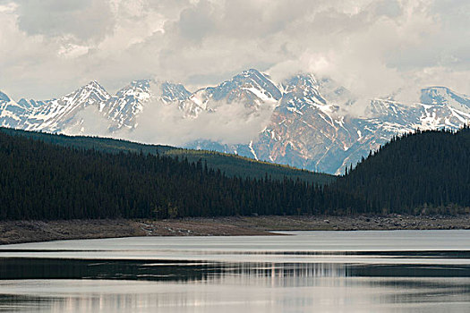 玛琳湖,山,背景,碧玉国家公园,艾伯塔省,加拿大
