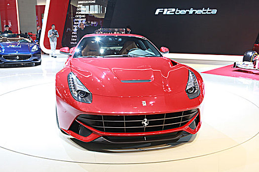 f12