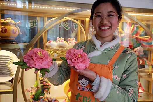 花馍成了香饽饽,满满的年味儿让人不舍得下口