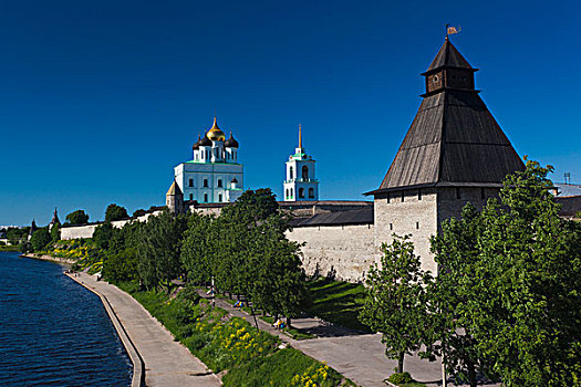 俄罗斯,普斯科夫,俯视图,克里姆林宫,圣三一大教堂,河