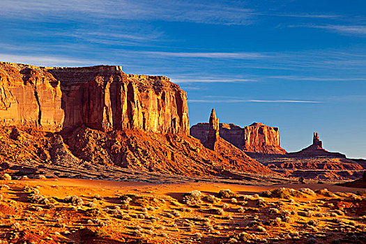 黎明,上方,纪念碑谷,纳瓦霍人部落公园,亚利桑那,美国
