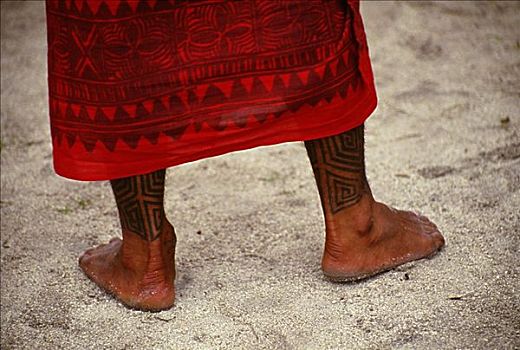 法属玻利尼西亚,塔希提岛,特写,后视图,纹身,踝部,沙滩裙,包裹