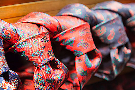 领带,风格