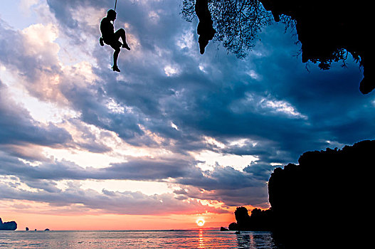 攀岩者,悬吊,上方,海洋,日落,甲米,泰国