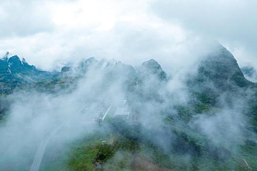 中国广西阳朔乡村夏日雨后生态环境风光美