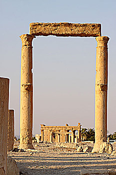 叙利亚帕尔米拉古遗址-石柱门