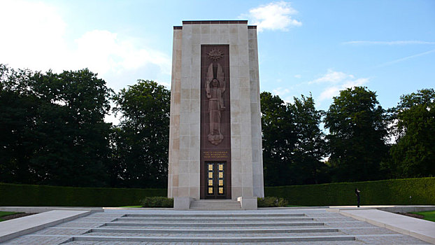 卢森堡二战美军墓地