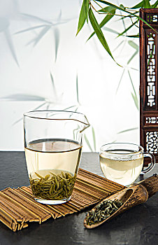 茶水,绿茶,茶杯,碧螺春茶,茶道