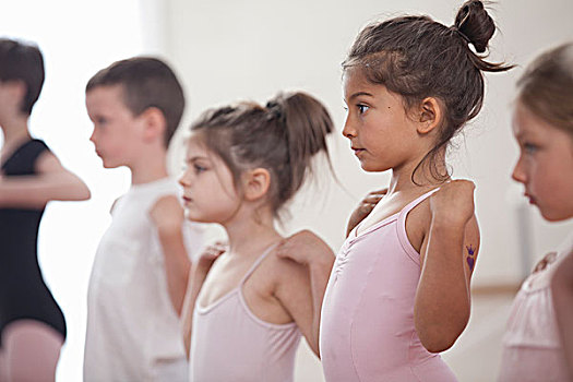 排,孩子,练习,芭蕾舞学校