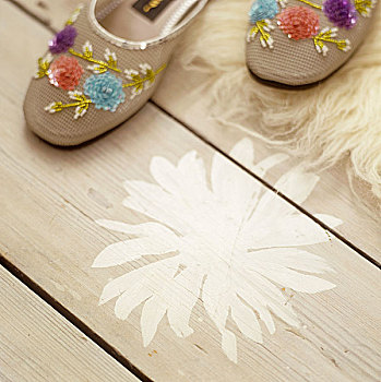 木地板,涂绘,花卉图案,拖鞋