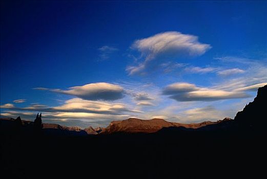 晚间,云,阿悉尼伯因山,省立公园,不列颠哥伦比亚省,加拿大
